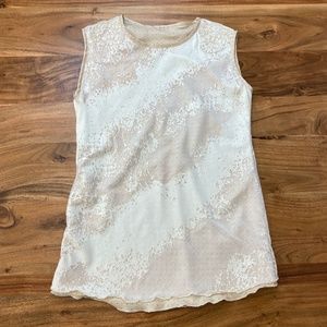 DESIGNER SAMPLE Two layer top